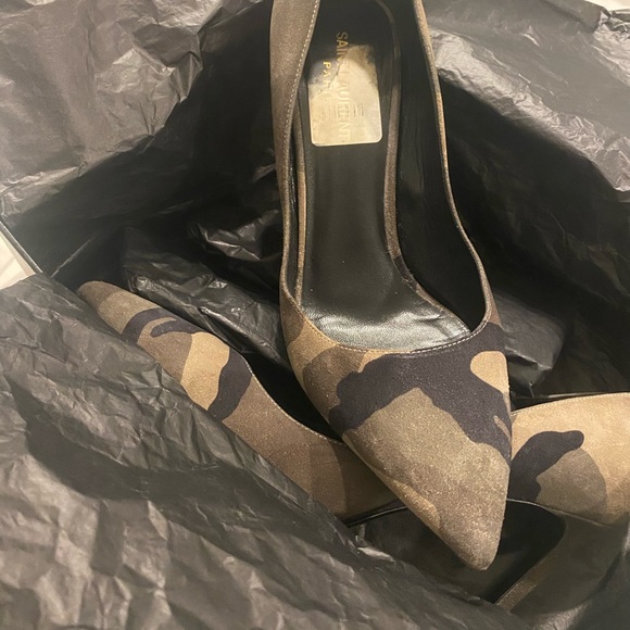 Saint Laurent Ysl pumps #pumps #ysl #saintlaurent - Picture 4 of 6